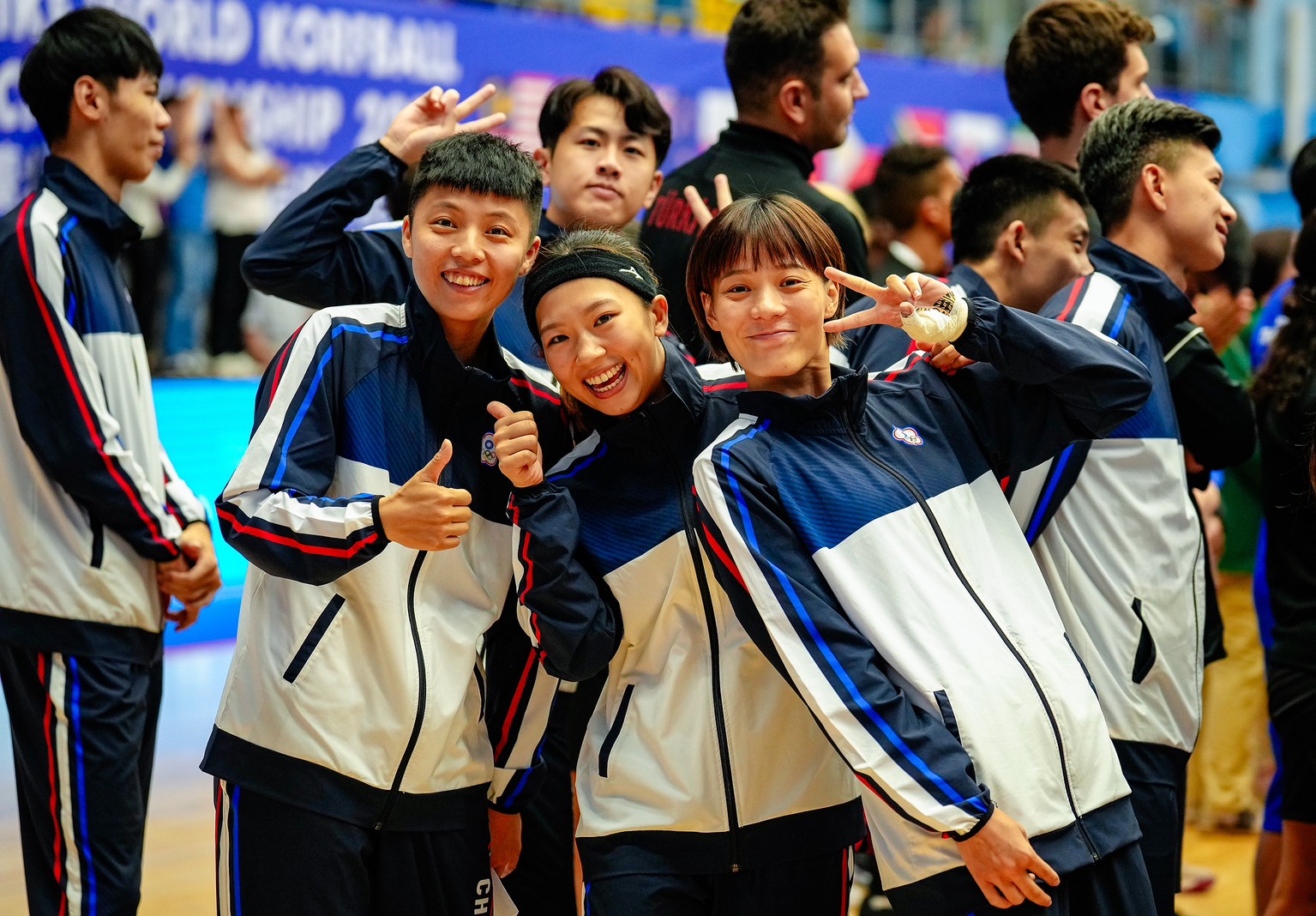 (圖)The IKF World Korfball Championship 2023 was held for the first time in Taiwan Taiwan team players had a happy group photo taken.